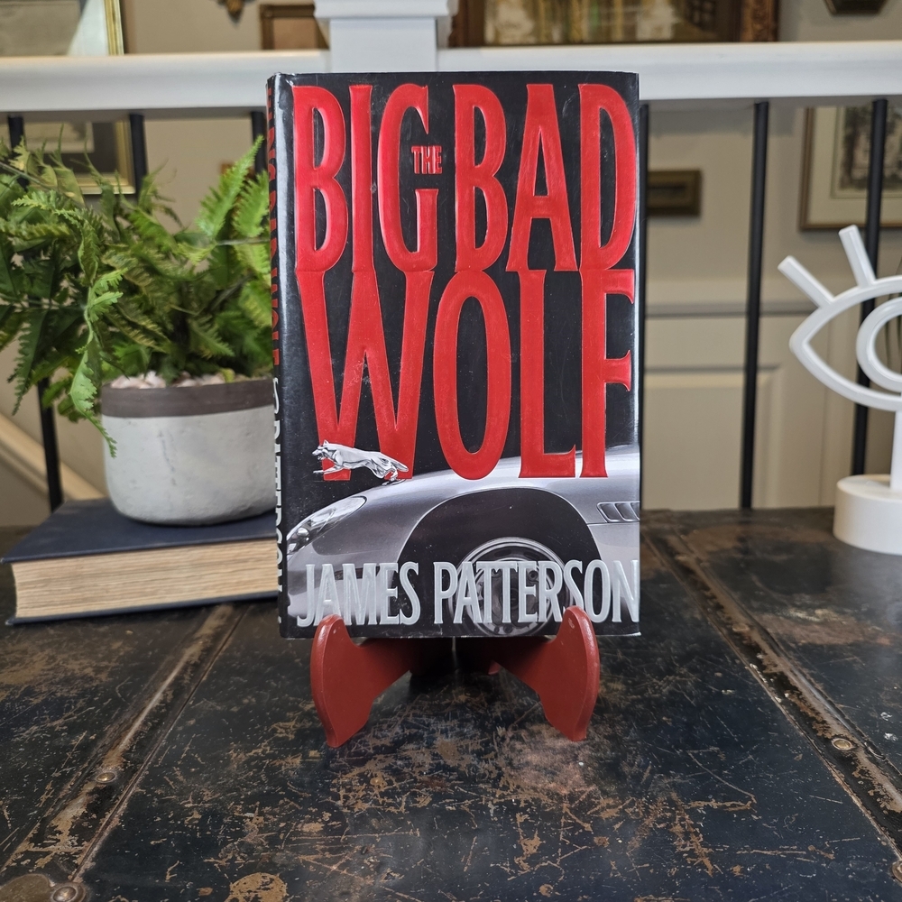 James Patterson 'The Big Bad Wolf' Coffee Table Book - Red and Black